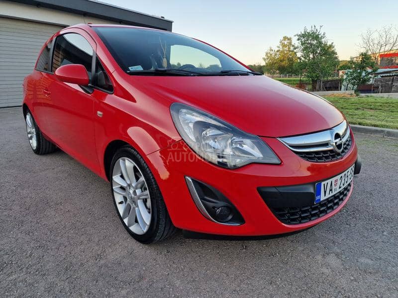 Opel Corsa D 1.2 GPL Edition