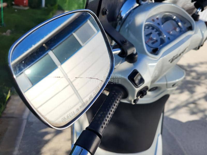 Piaggio Beverly turer