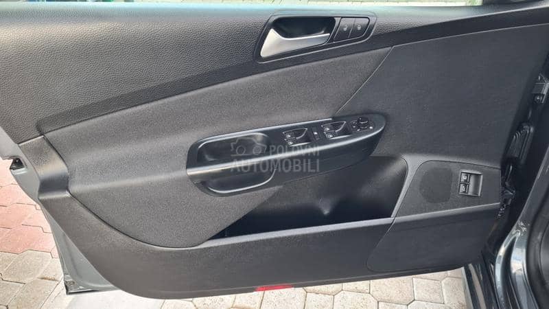 Volkswagen Passat B6 1.6TDI  BLUEMOTION