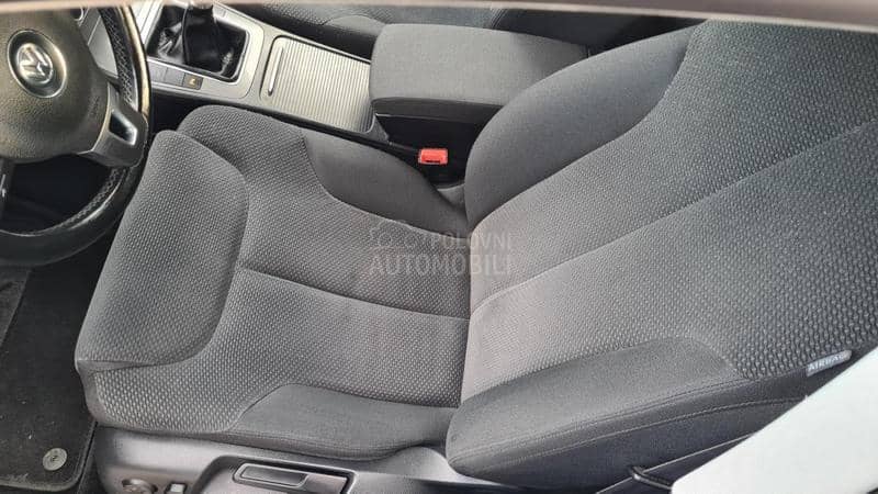 Volkswagen Passat B6 1.6TDI  BLUEMOTION
