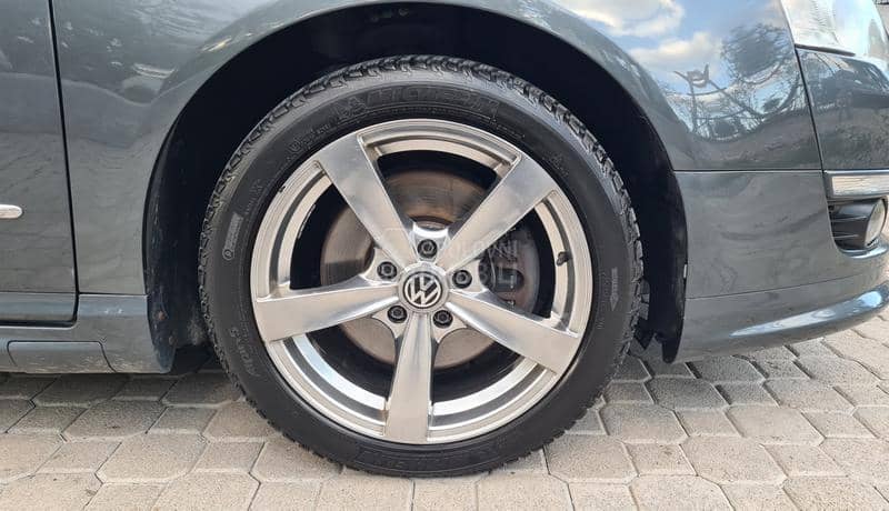 Volkswagen Passat B6 1.6TDI  BLUEMOTION