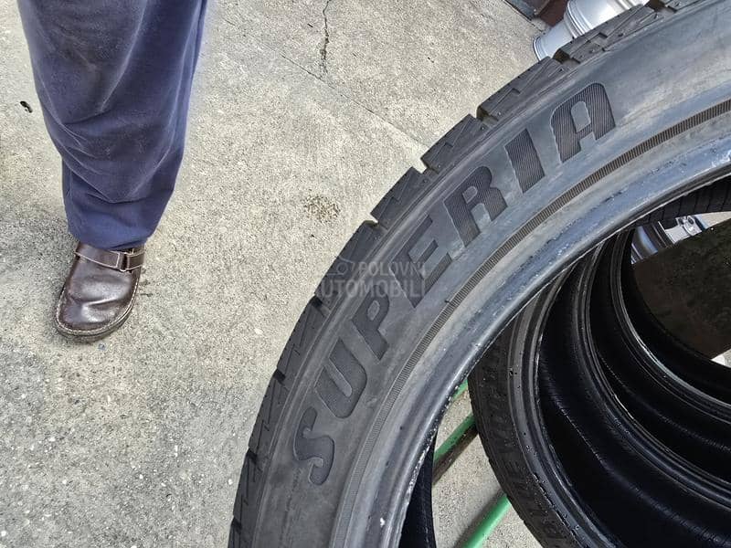 Sonar 235/40 R19 Zimska