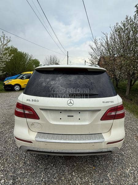 Mercedes Benz ML Klasa 2014. god. -  kompletan auto u delovima