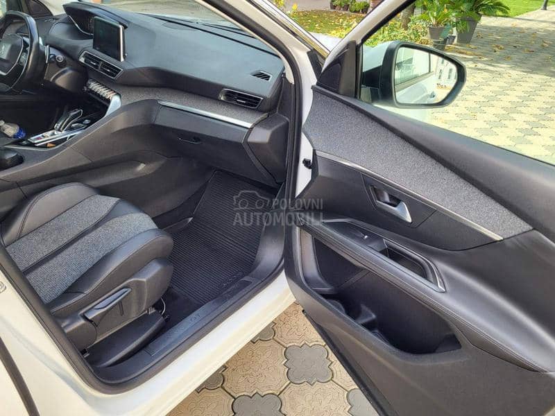 Peugeot 3008 2.0 BlueHDI