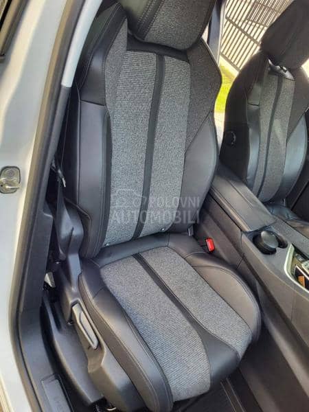 Peugeot 3008 2.0 BlueHDI