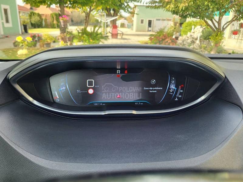 Peugeot 3008 2.0 BlueHDI