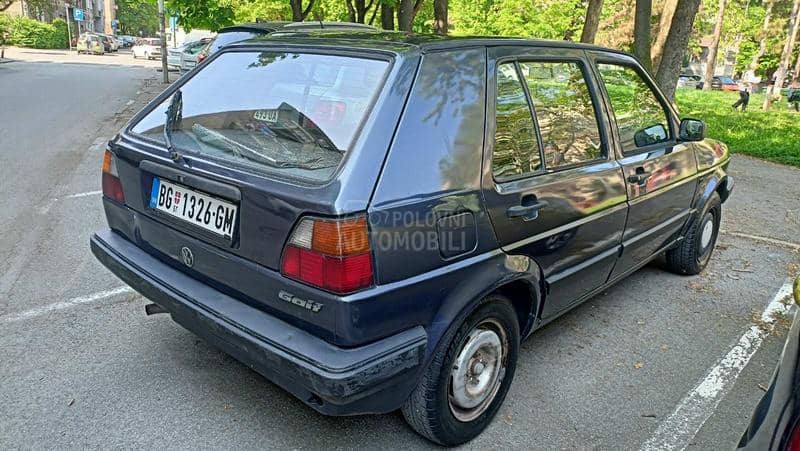 Volkswagen Golf 2 1.8