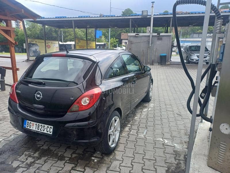 Opel Corsa D 1,2