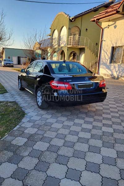 Mercedes Benz E 220 2.2 CDI