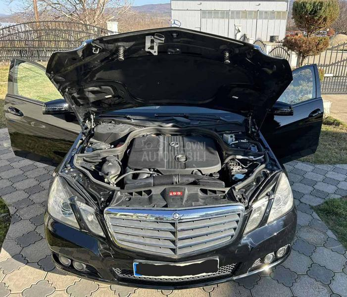 Mercedes Benz E 220 2.2 CDI