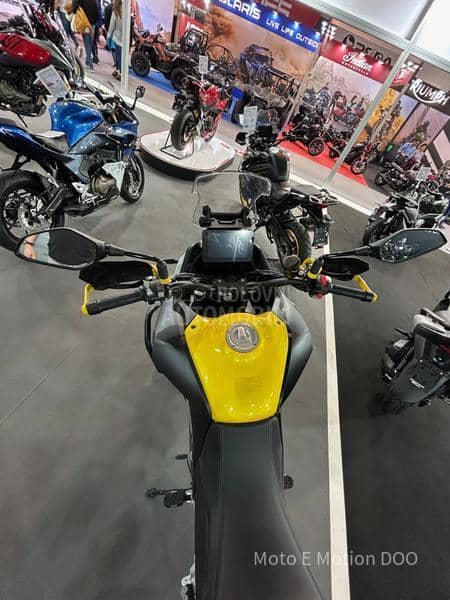 QJMOTOR SVT 650 X