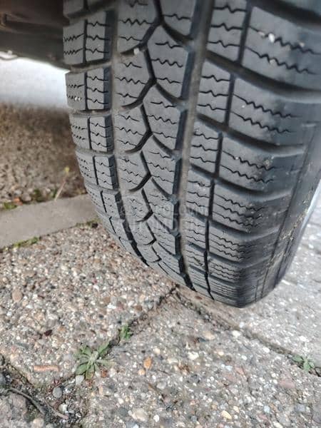 Peugeot 307 1.4.   k l i m a