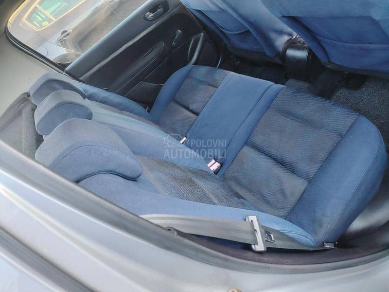 Peugeot 307 1.4.   k l i m a
