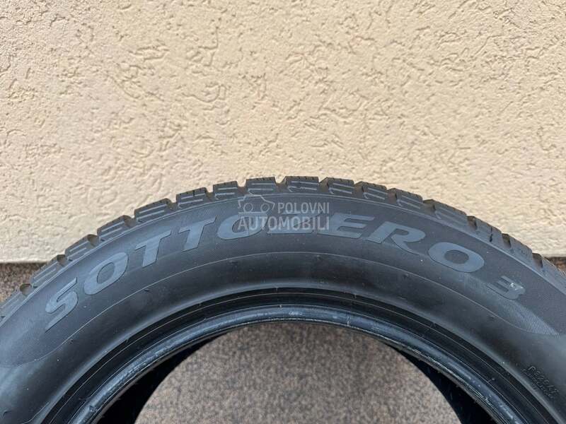 Pirelli 215/60 R16 Zimska