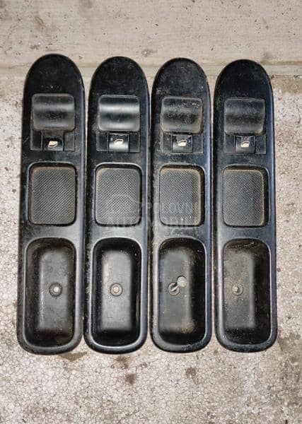 Desni Prekidač Stakla