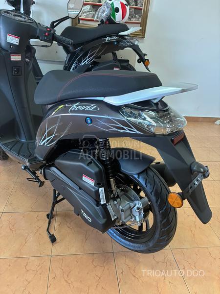 Trio Trevis 125  R16/EFI+KOFER