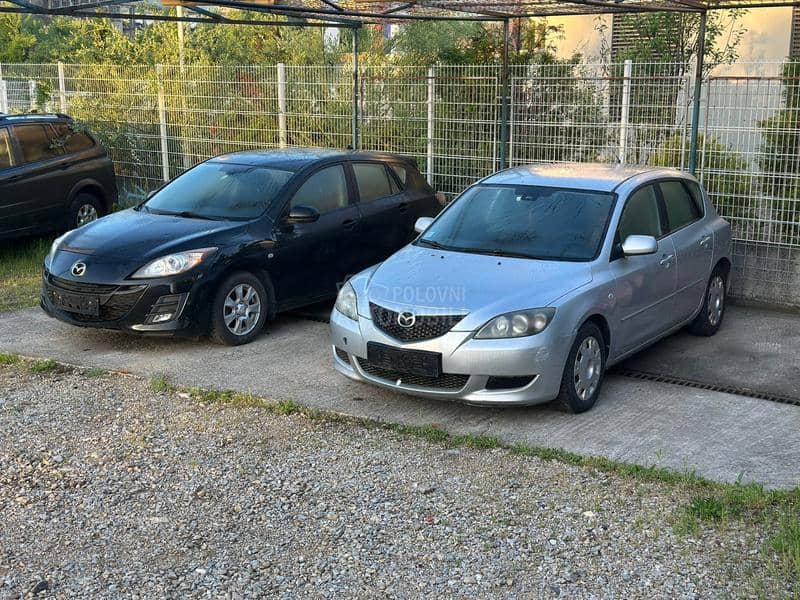 Mazda 3 -  kompletan auto u delovima