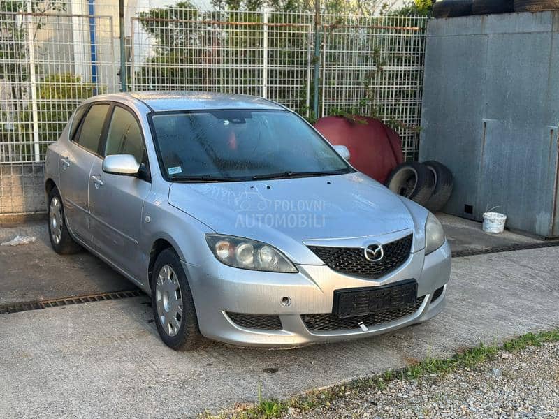 Mazda 3 -  kompletan auto u delovima