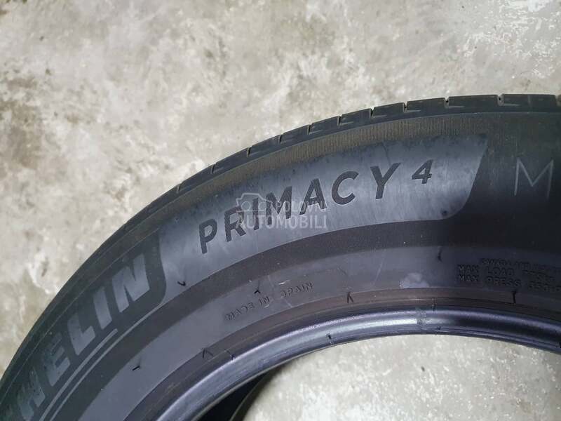 Michelin 215/65 R17 Letnja
