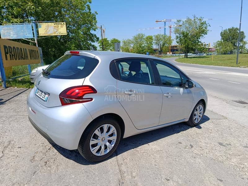 Peugeot 208 1.2ben