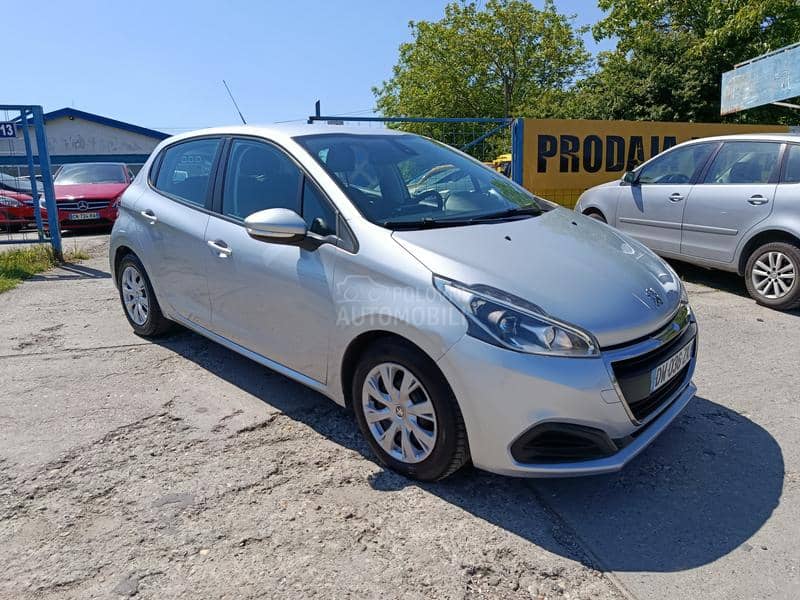 Peugeot 208 1.2ben