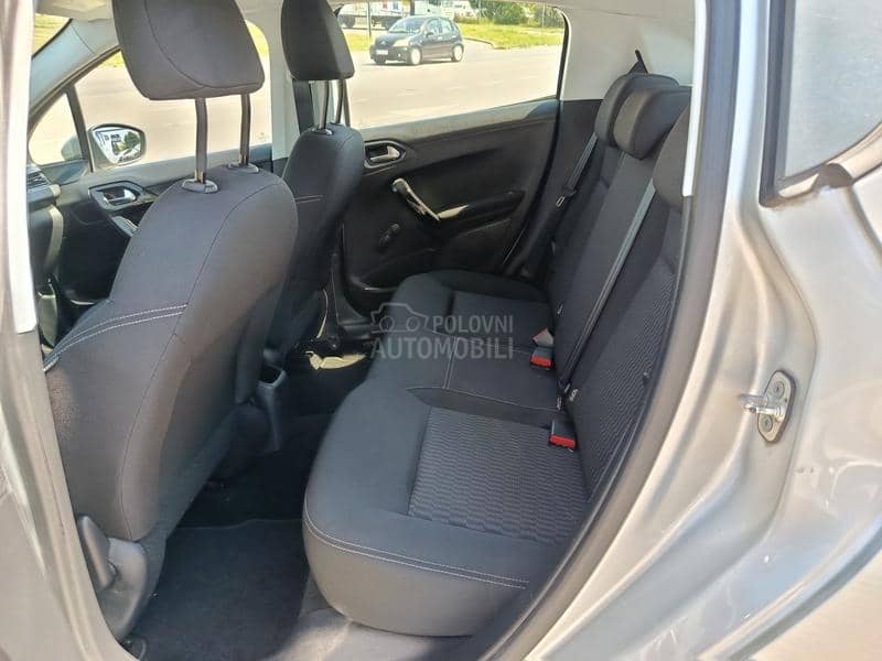 Peugeot 208 1.2ben