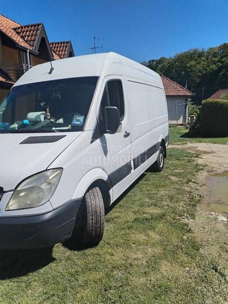 Mercedes Benz Sprinter motor 646