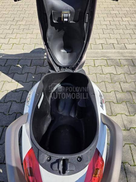 Piaggio Medley 125