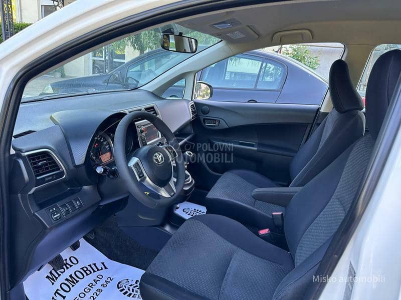 Toyota Verso-S 1.4 D Nav Kamera