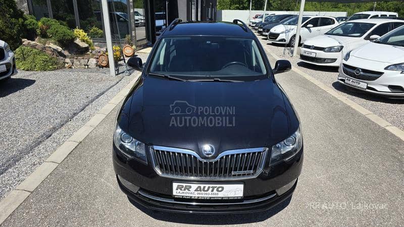Škoda Superb 1.6 TDI N A V I