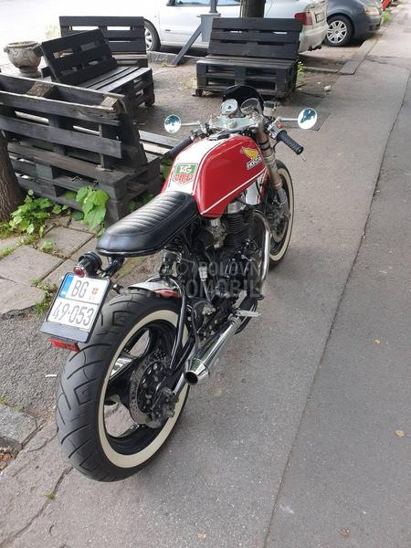 Honda CB400N Cafe Racer