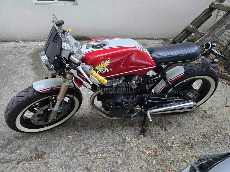 Honda CB400N Cafe Racer