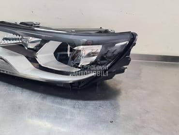 Far za Volkswagen Tiguan od 2011. do 2015. god.