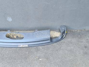 Lajsna branika za Audi A4