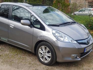 Honda Jazz hybrid