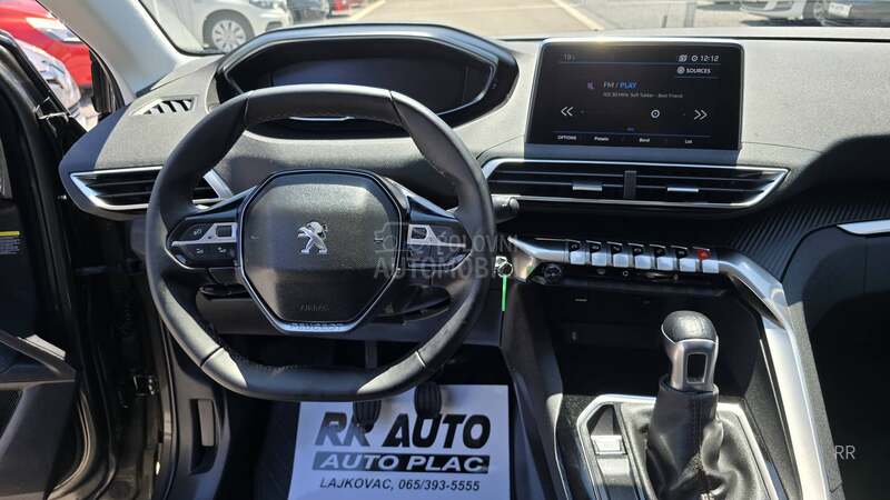 Peugeot 3008 1.5 HDI Allure T O P