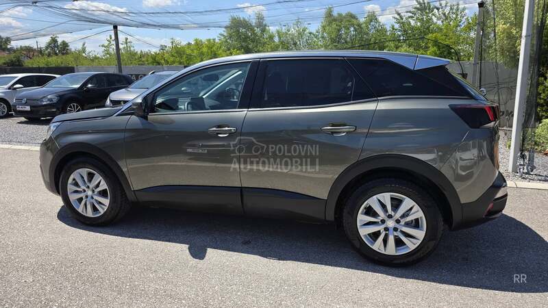 Peugeot 3008 1.5 HDI Allure T O P