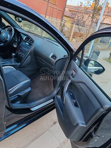 Citroen DS4 