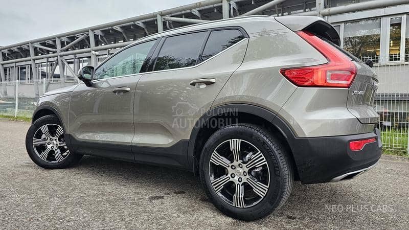 Volvo XC40 T5 248hp INSCRIPTION