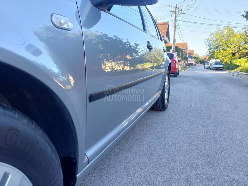 Volkswagen Golf 4 REZERVISAN