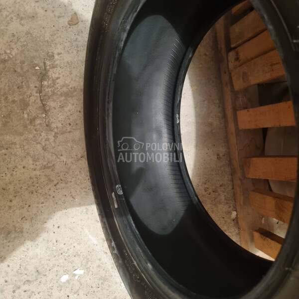 Hankook 215/55 R17 Letnja