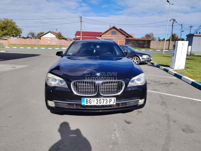 BMW 730 