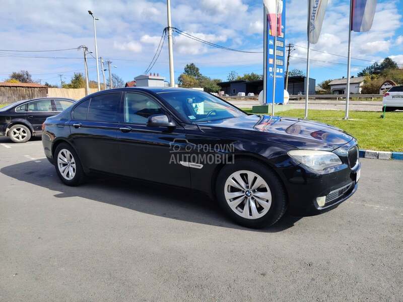 BMW 730 