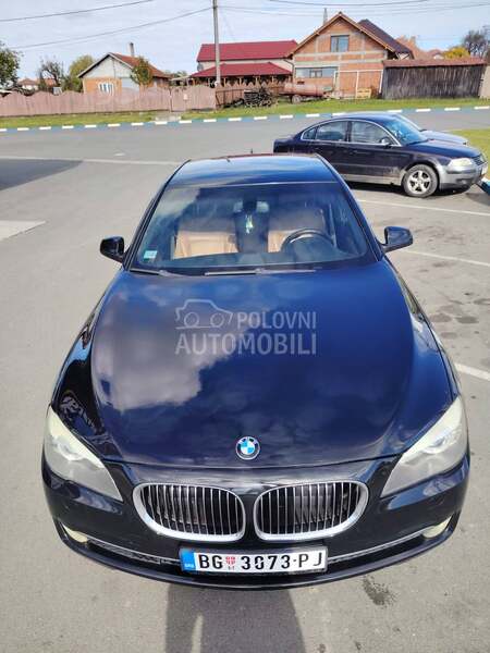 BMW 730 