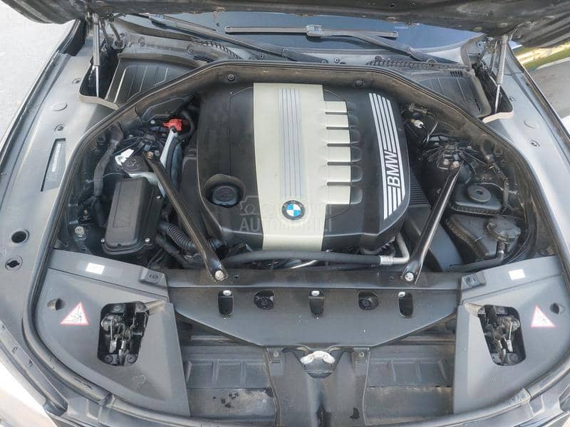 BMW 730 