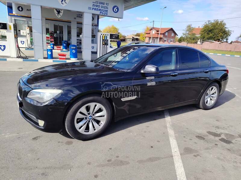 BMW 730 