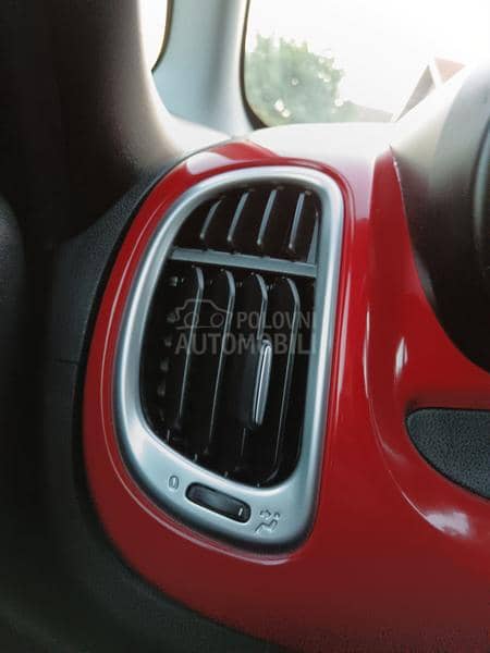 Fiat 500L 1.3d Living 7 sed