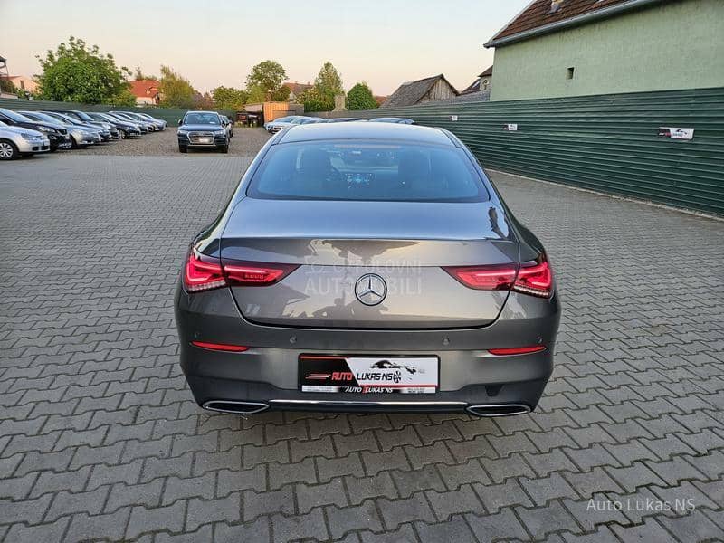 Mercedes Benz CLA 180 