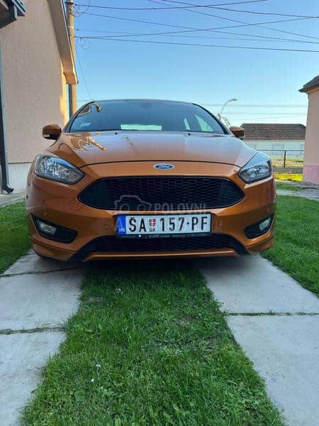 Ford Focus 1.5TDCI ST-LINE