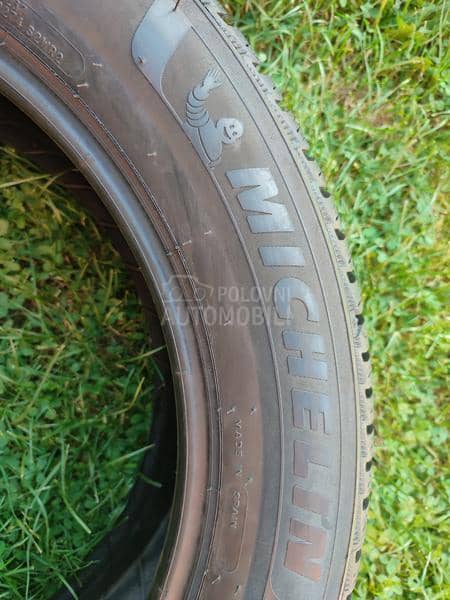 Michelin 215/55 R17 Zimska